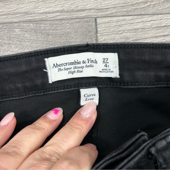 Abercrombie & Fitch Black Curve Love The Super Skinny Ankle High Rise Jeans - Picture 5 of 7
